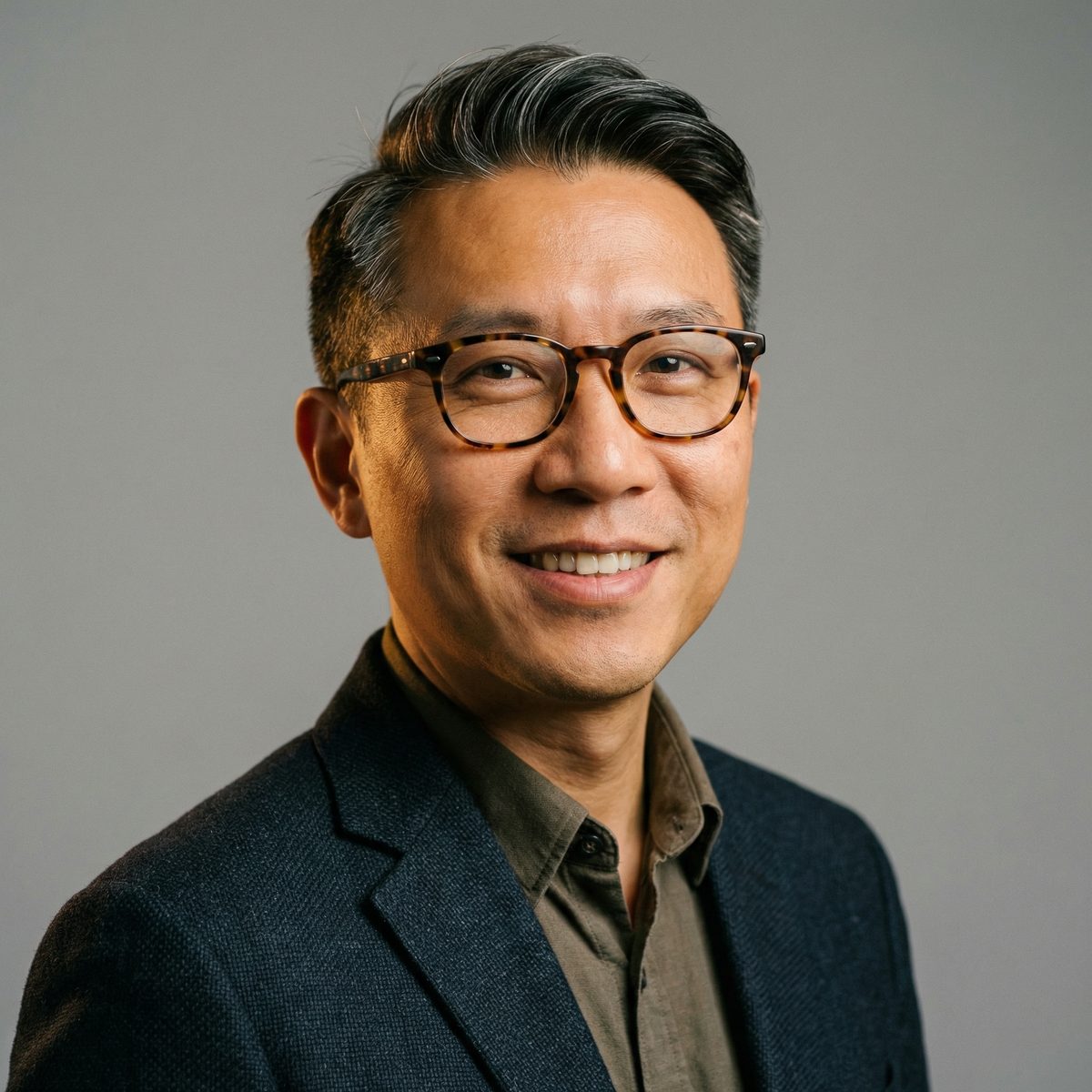 母狗专家陈明远